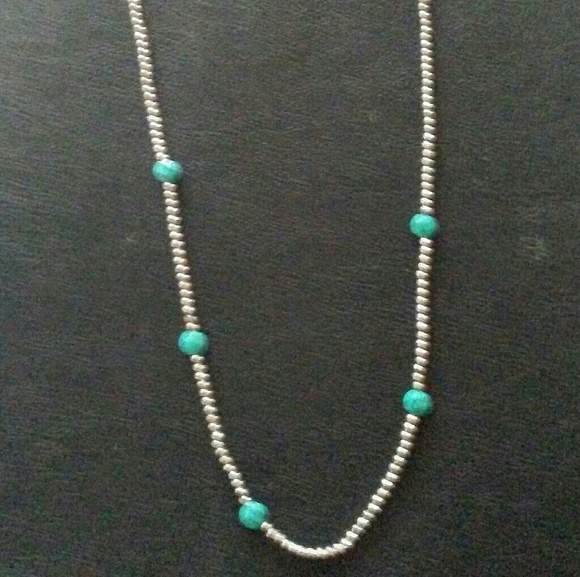 Shimmery sterling bead n turquoise necklace - Picture 2 of 4